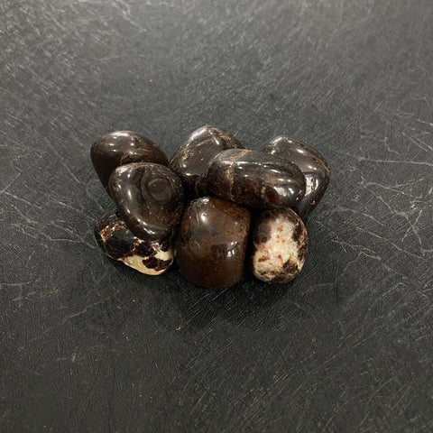 Garnet Tumbled Stone